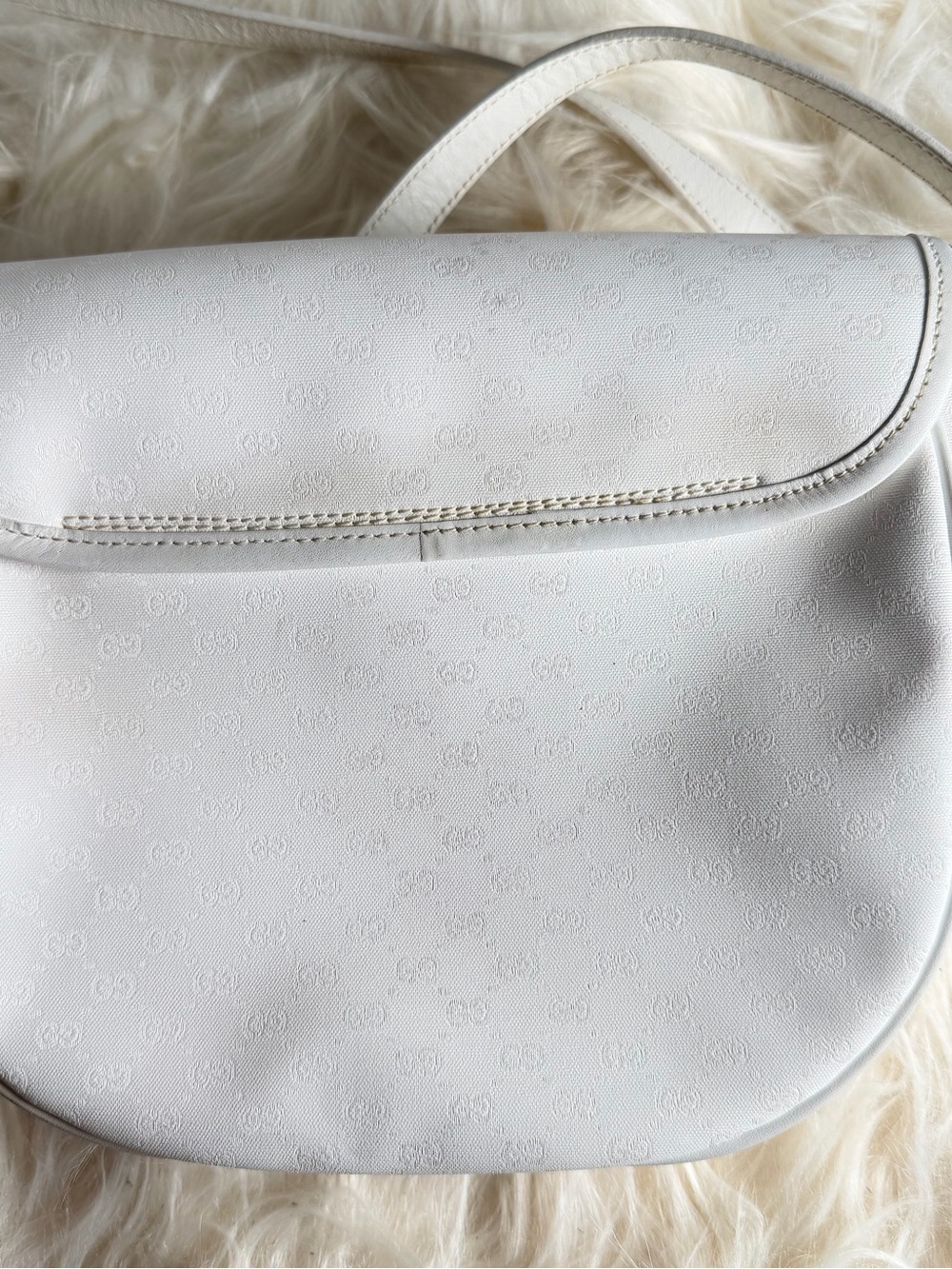 Vintage Gucci Micro GG Monogram Saddle Crossbody - Picture 6 of 16